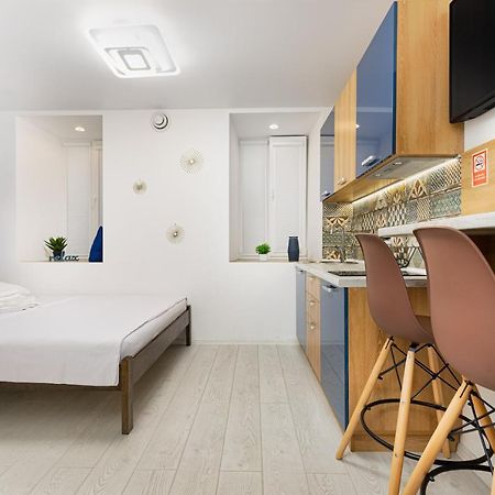 Suites On Chaikovskogo Oldenburg Bagian luar foto