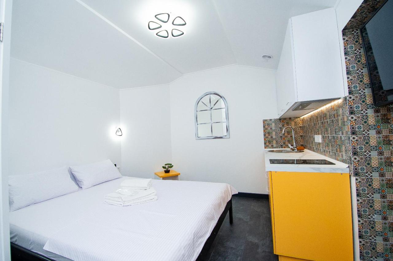 Suites On Chaikovskogo Oldenburg Bagian luar foto
