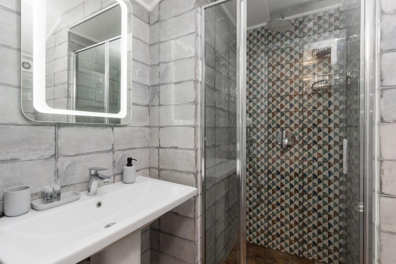 Suites On Chaikovskogo Oldenburg Bagian luar foto