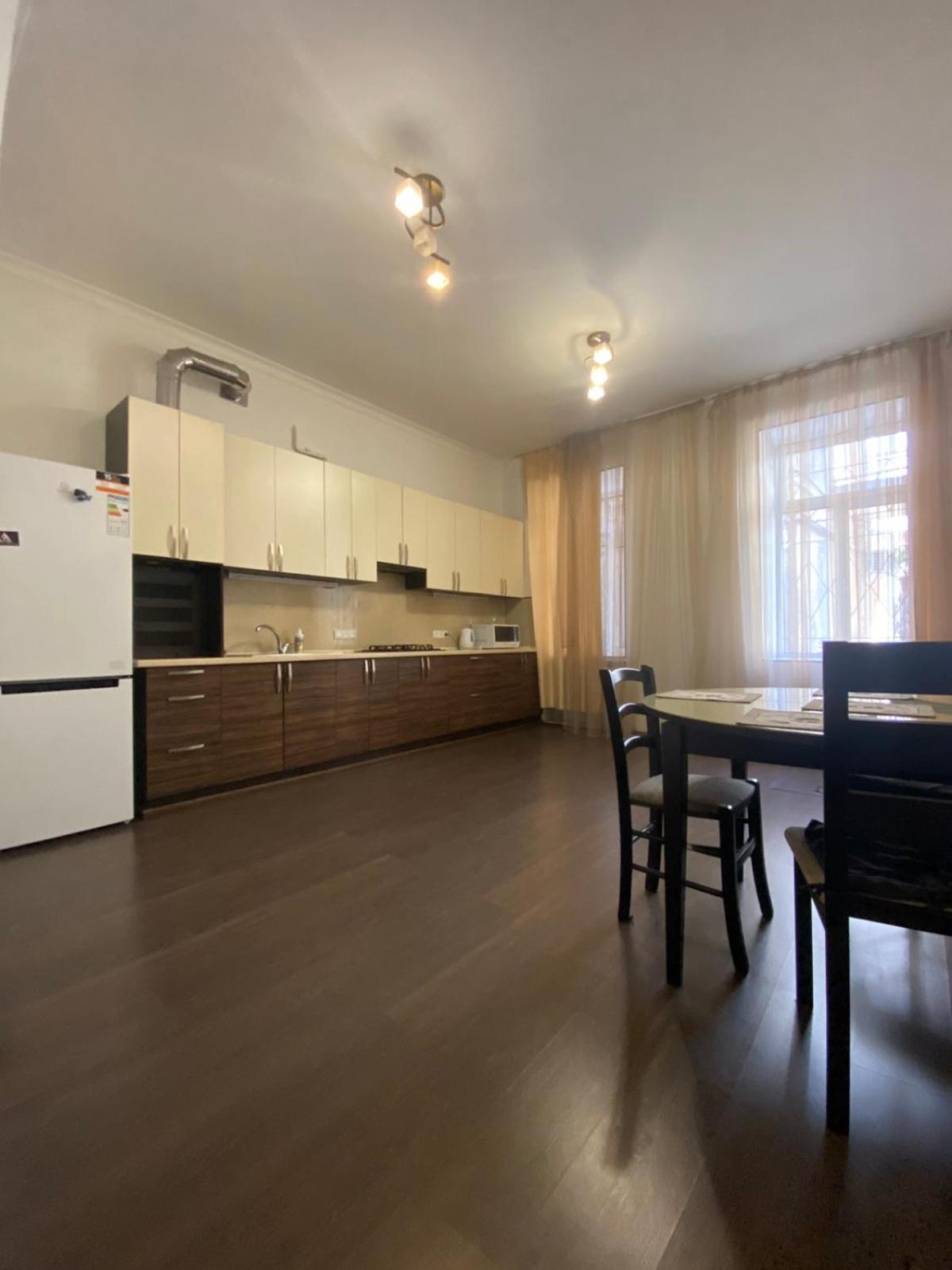 Suites On Chaikovskogo Oldenburg Bagian luar foto